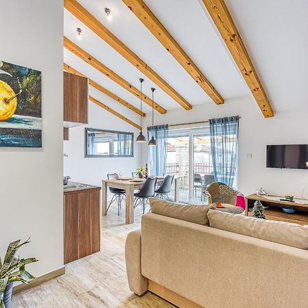 Apartments Mirjana ميدولين المظهر الخارجي الصورة