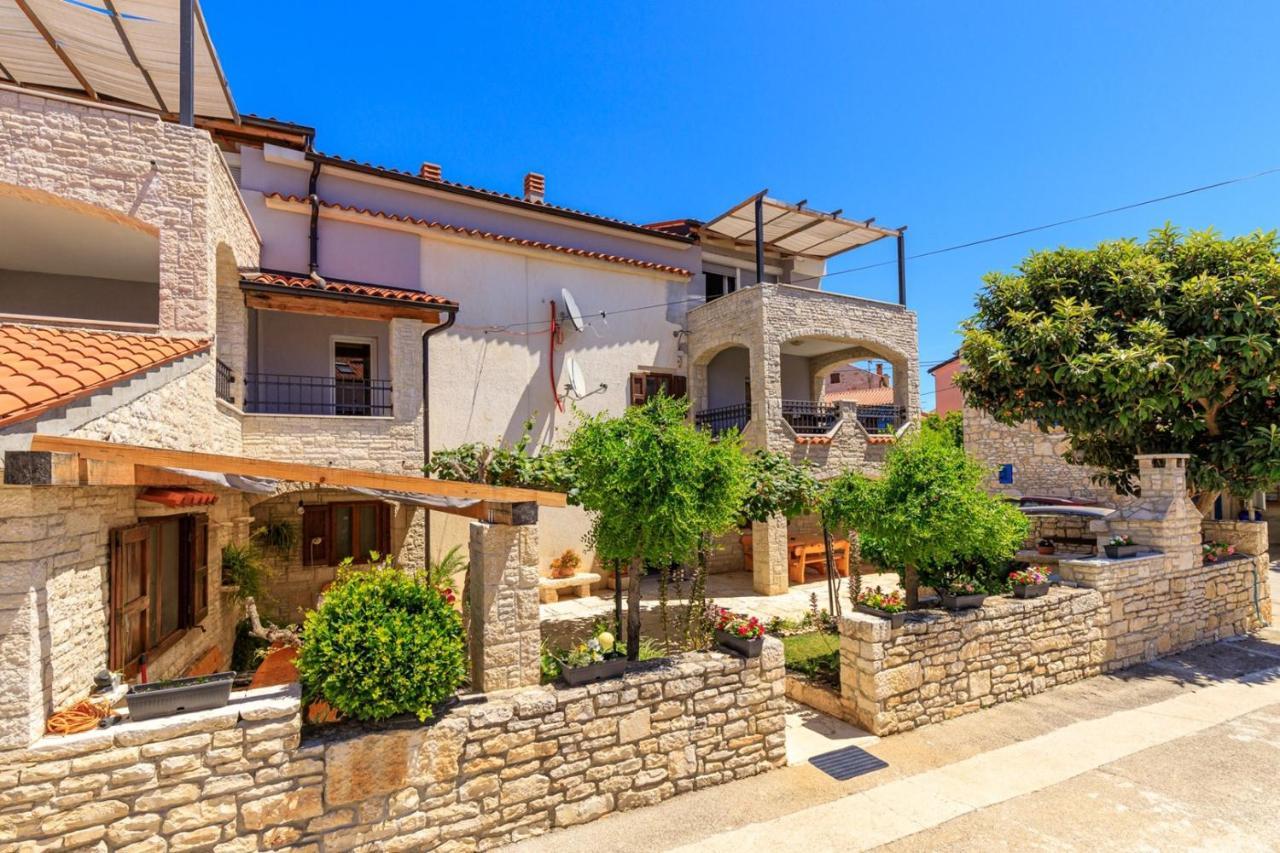 Apartments Mirjana ميدولين المظهر الخارجي الصورة