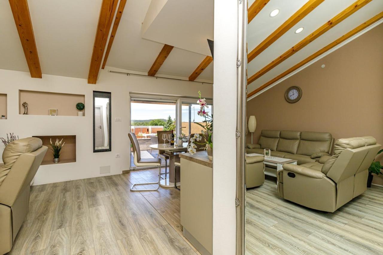 Apartments Mirjana ميدولين المظهر الخارجي الصورة