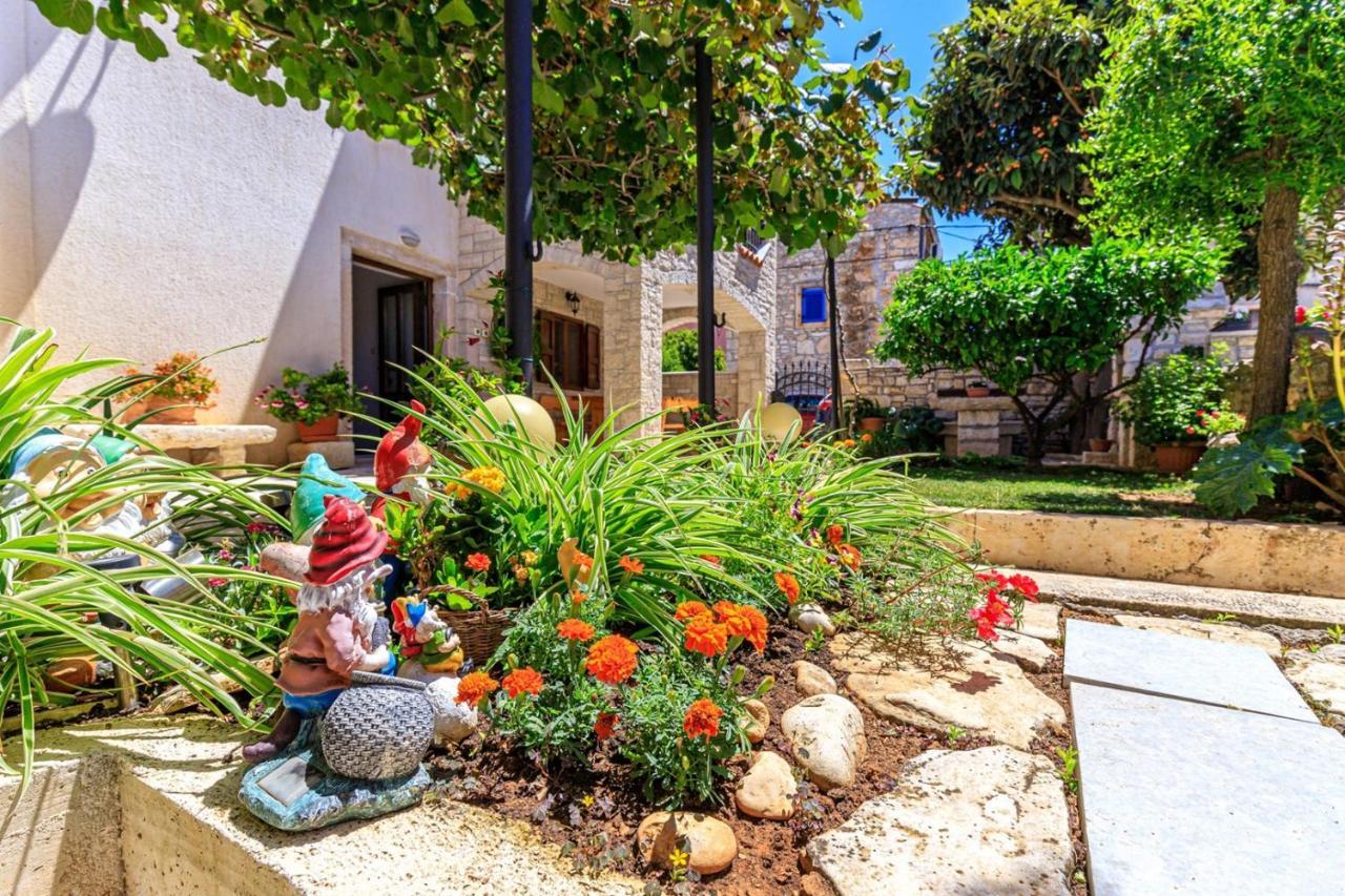 Apartments Mirjana ميدولين المظهر الخارجي الصورة