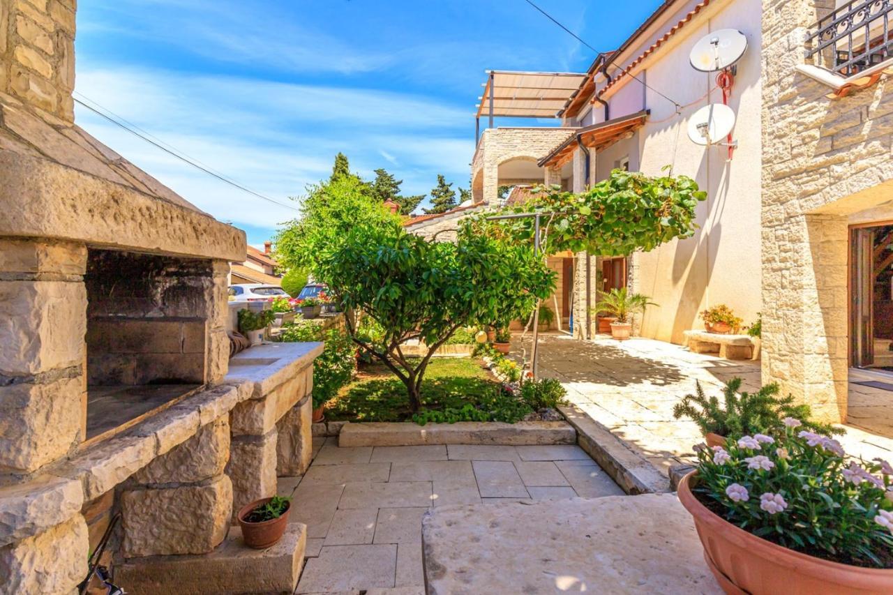 Apartments Mirjana ميدولين المظهر الخارجي الصورة