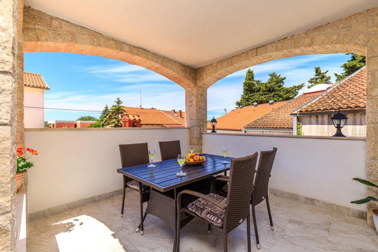 Apartments Mirjana ميدولين المظهر الخارجي الصورة