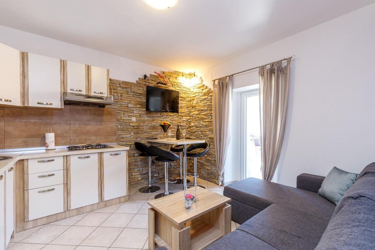 Apartments Mirjana ميدولين المظهر الخارجي الصورة