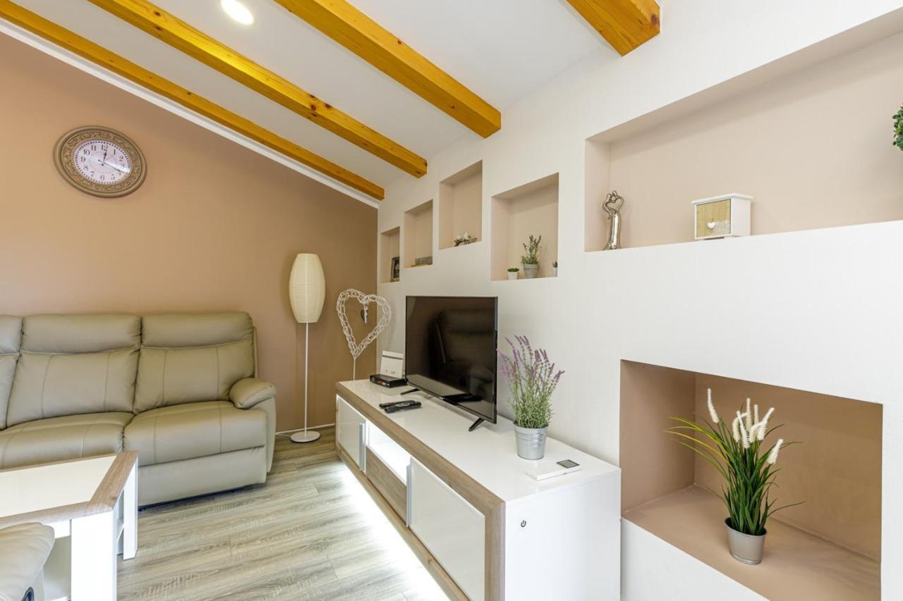 Apartments Mirjana ميدولين المظهر الخارجي الصورة