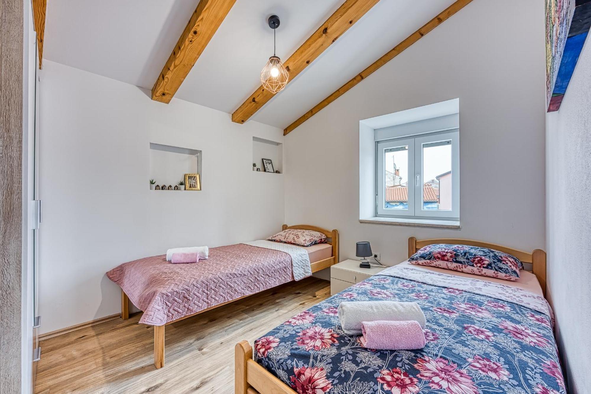 Apartments Mirjana ميدولين الغرفة الصورة