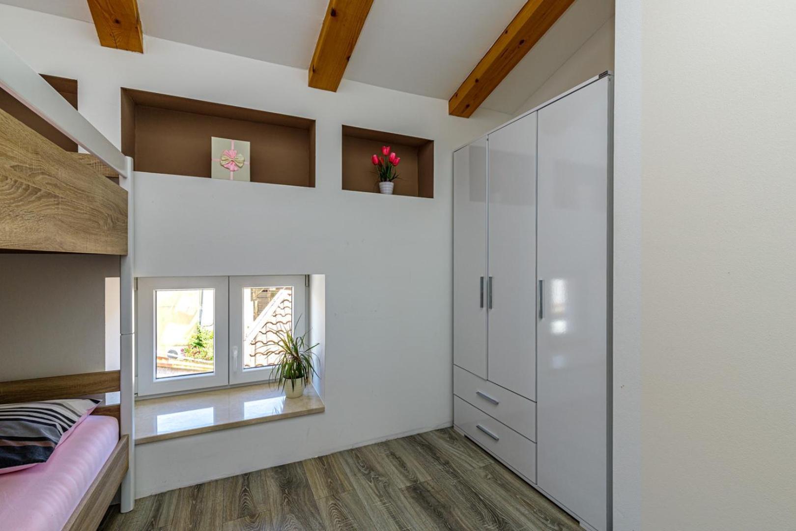 Apartments Mirjana ميدولين المظهر الخارجي الصورة