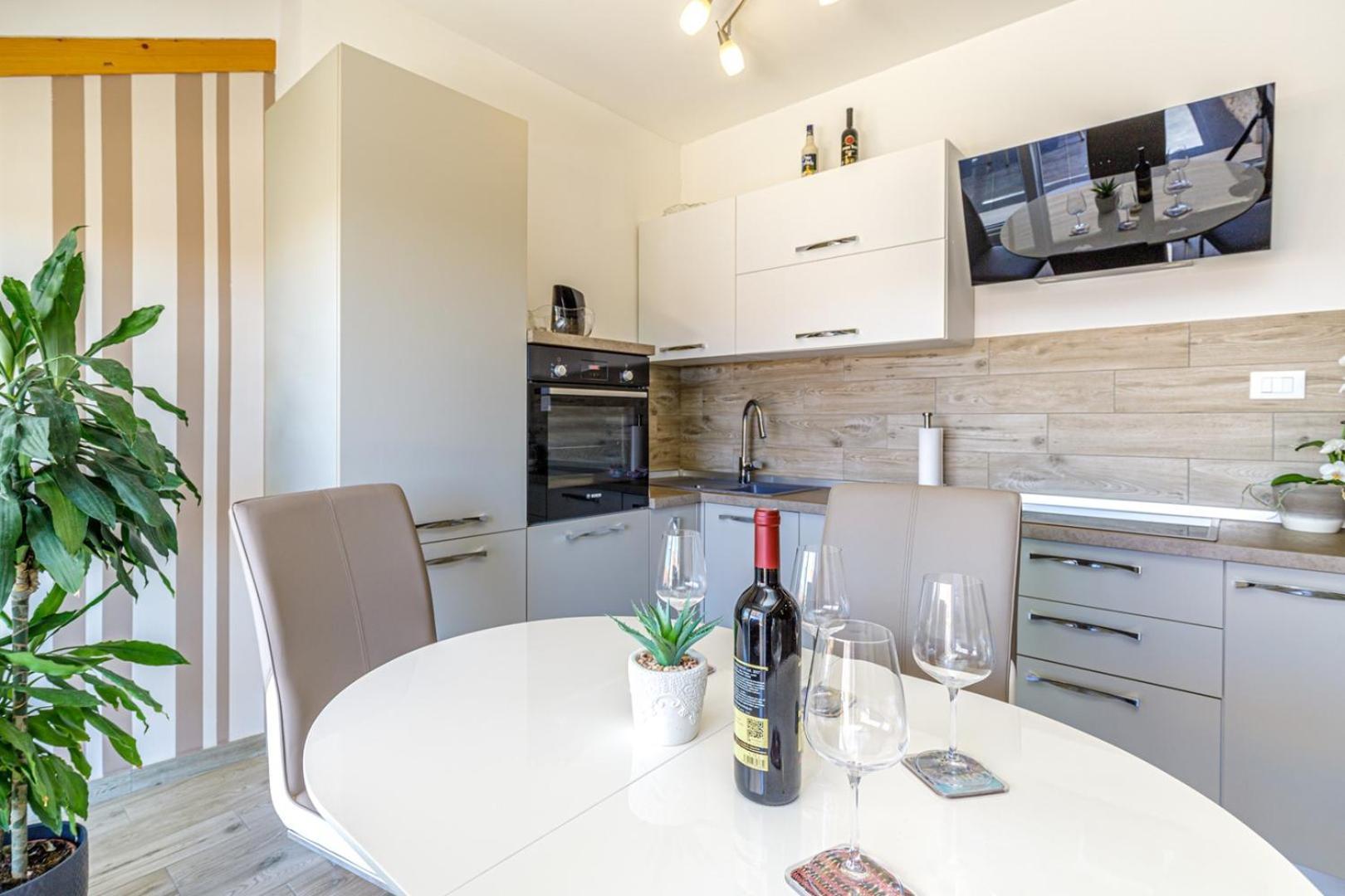 Apartments Mirjana ميدولين المظهر الخارجي الصورة